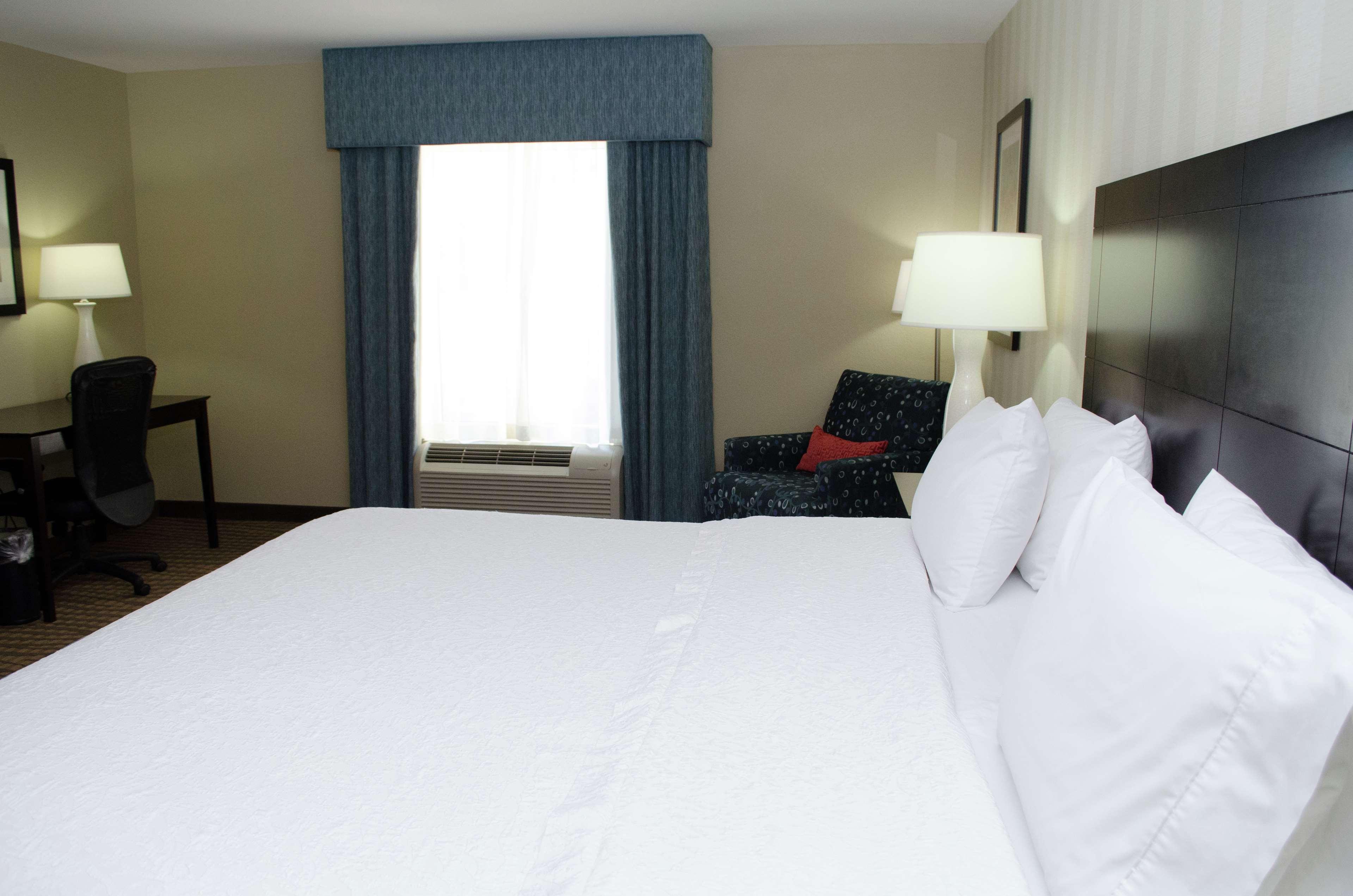 Hampton Inn Thomson Exterior foto